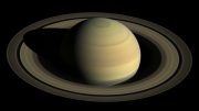 卡西尼号在土星开始最后一年