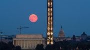 收获月亮在华盛顿升起