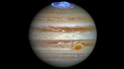 哈勃望远镜观测到木星大气层中的极光