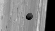Martian Moon Phobos可能已经由家庭行星的影响形成