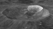 NASAWERGOCRATEROM月球图片