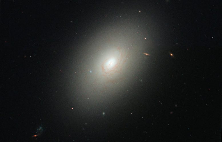 Quireth Elliftal银河NGC4150