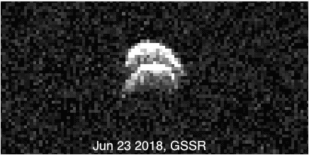 这颗小行星的雷达图像2017 YE5