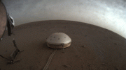Seis Insight兰德在火星上
