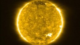 太阳轨道器太阳第一视图