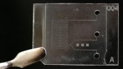 制造微流体芯片的设计工艺