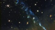 Herbig-haro 110的图像，从新出生的星星流动的热天然气的空间